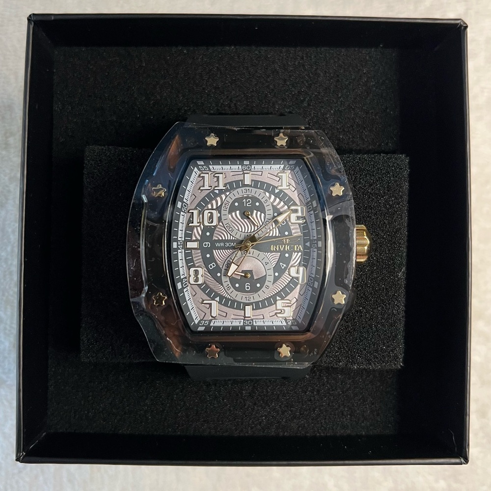 Invicta Racing Cyclone Men’s Watch-48.5mm MOD-48715 Black&Gold LIMITED!! (NWT)